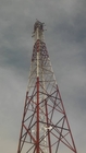 4 ângulo angular da eletricidade do pé 100M Telecom Steel Tower Polo
