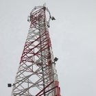 Mastro de 100M Gsm Antenna Tower e luz de obstrução angulares da aviação dos suportes
