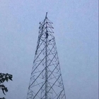As autossuficientes torres de antena da tevê GR50 galvanizaram o móbil de aço do triângulo