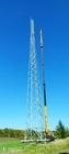 Material de aço da torre Q255 da telecomunicação da estrutura da antena