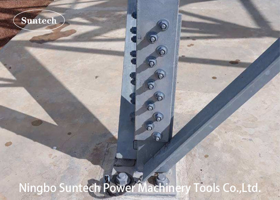A torre de antena equipada com pernas da estrutura do ANSI 4 galvanizou o aço angular com suporte