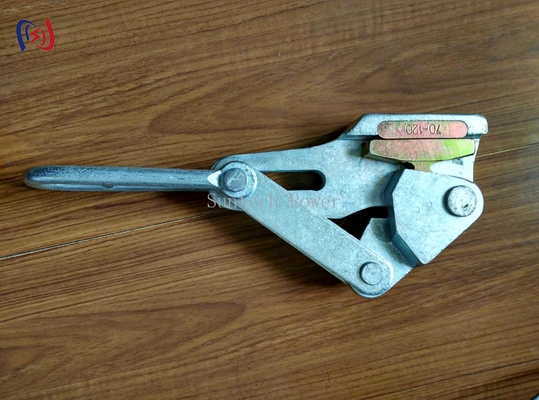 Versátil, durável e com pinça para diversas necessidades de manuseio de materiais