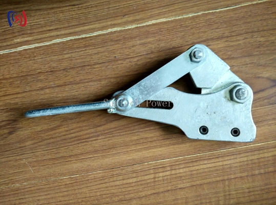 Versátil, durável e com pinça para diversas necessidades de manuseio de materiais