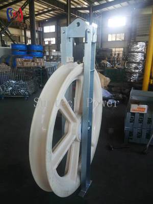 Bloco de Estiramento de Condutor Série 822 para Serviços Pesados com Raio de Curvatura R570 e Dimensões Externas de 760x120x480mm