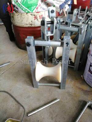 Bloco de cordas de cabo aéreo com tamanho de folha de 120x130 mm e carga nominal de 5KN para condutor ABC agrupado