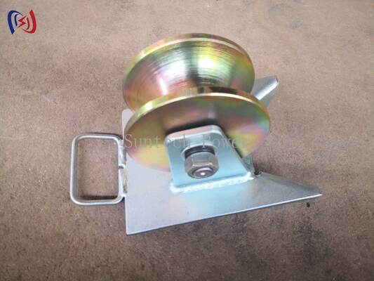 SH130S 10KN Polia galvanizada de rolos de cabo de cabeça pitada com configuração de bainha triangular para puxar cabos subterrâneos