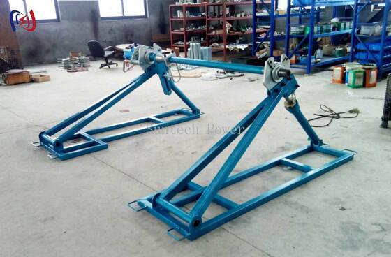 Suporte de bobina de condutor de linha aérea 5000-7000kg 45rpm Suporte de tambor de condutor