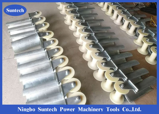 O cabo da linha elétrica de Tranmission utiliza ferramentas o rolo em forma de sino do cabo do rolo com diâmetro do tubo de 150mm
