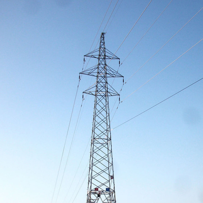 Linha de transmissão torre do circuito do dobro do aço Q235B Q345B Q420