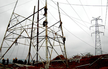 Torre aérea de solda da linha elétrica de AWS D 1,1 HDG