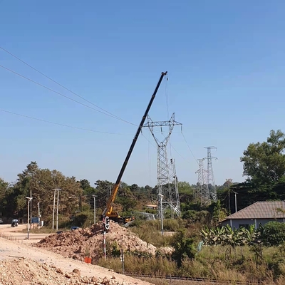A linha de transmissão de energia 132KV HDG entrelaça a torre de aço