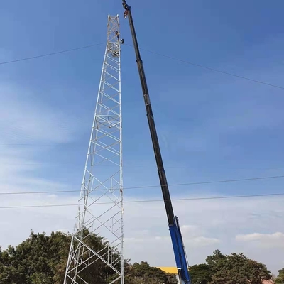 O mergulho 115KV quente galvanizou a torre de aço da telecomunicação
