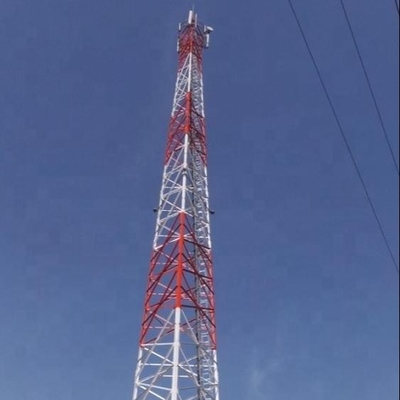 Da telecomunicação 3 a torre de aço 330KV angular dos pés com mergulho quente galvanizou os suportes