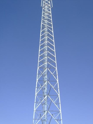 O mergulho quente da torre de aço tubular da telecomunicação galvanizou Q355