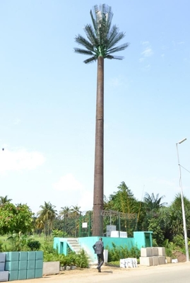 Da antena artificial da árvore do mergulho quente torre de aço galvanizada para a telecomunicação