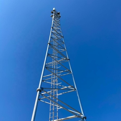 Torre de antena móvel 3 ou 4 das telecomunicações tubulares de aço da estrutura equipados com pernas