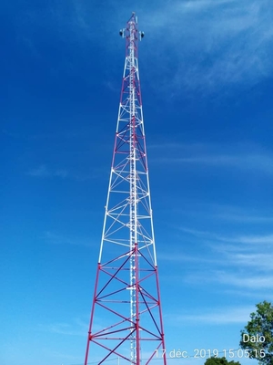 3 forTelecommunication de aço tubular da torre da transmissão dos pés Q235